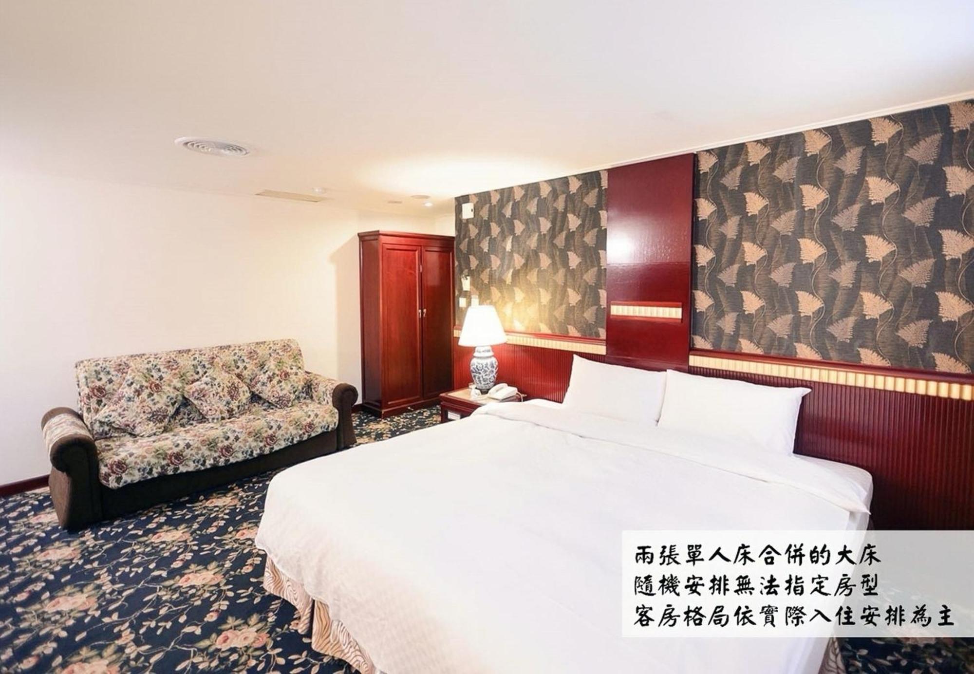 Kiwi Hotel Mrt Wenxin Branch Taichung Eksteriør bilde