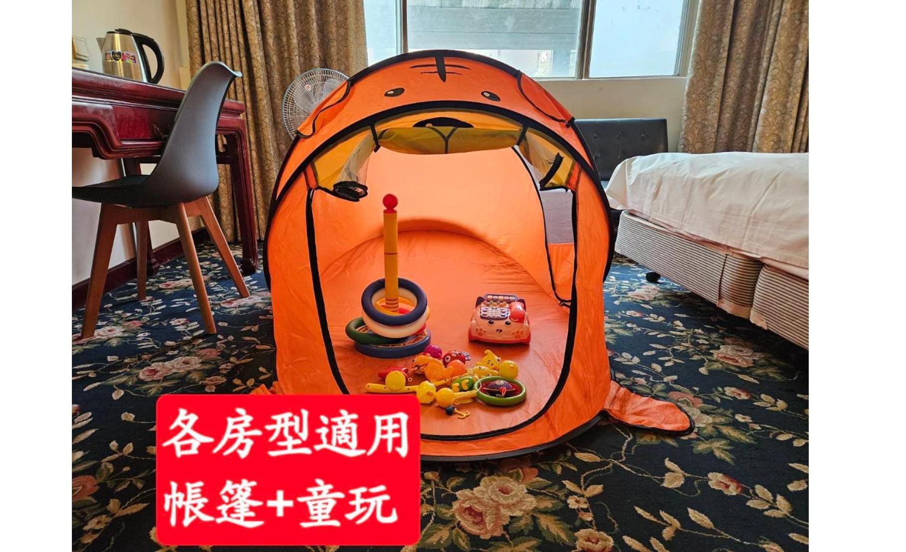 Kiwi Hotel Mrt Wenxin Branch Taichung Eksteriør bilde